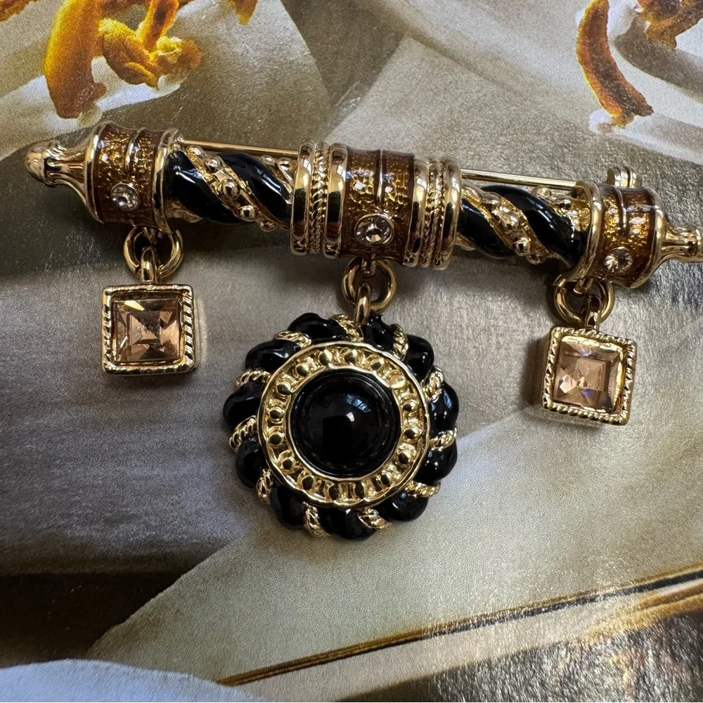 St John Vintage Black Enamel Gold Tone Bar Brooch Light Brown Crystal Charms 22k